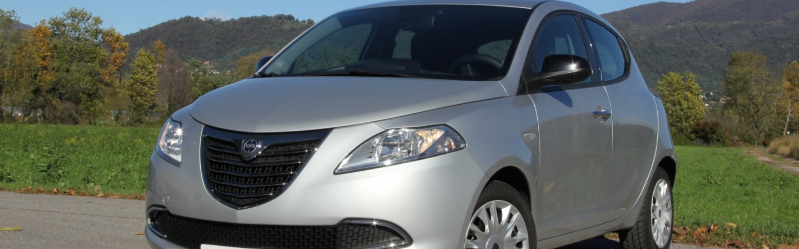 Lancia Ypsilon 1.2 8v Gold 69cv E6